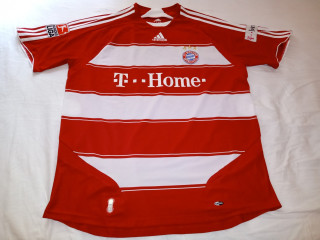 tricou-de-fotbal-bayern-munchen