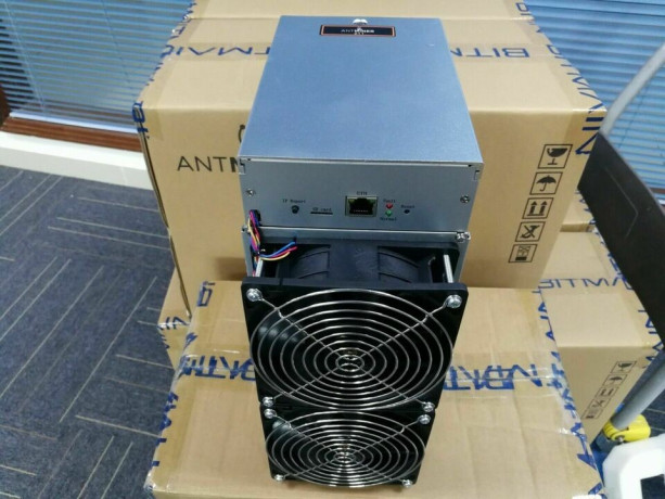 selling-bitmain-antminer-s9-14th-with-psu-chat-17622334358-big-0