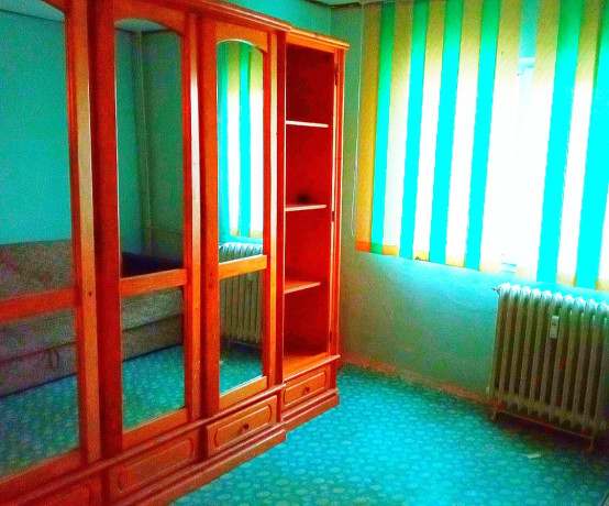 vand-apartament-cu-doua-camere-big-1