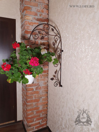 suport-de-perete-pentru-floare-big-0