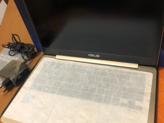 asuszenbook-14-inchi