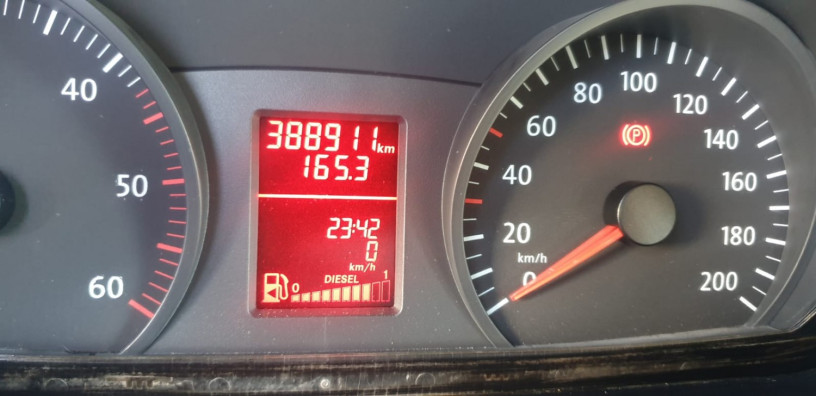 volkswagen-crafter-big-1