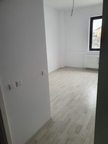 garsoniera-de-vanzareet-57-detine-o-suprafata-utila-de-33mp-pretul-este-de-30900-big-0