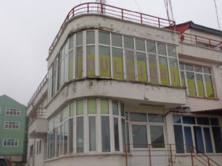 fabrica-de-dulciuri-fata-mosului