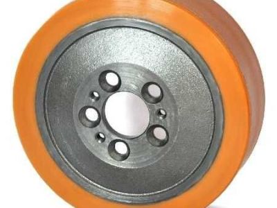 roata-tractiune-wicke-pentru-electrostivuitoare