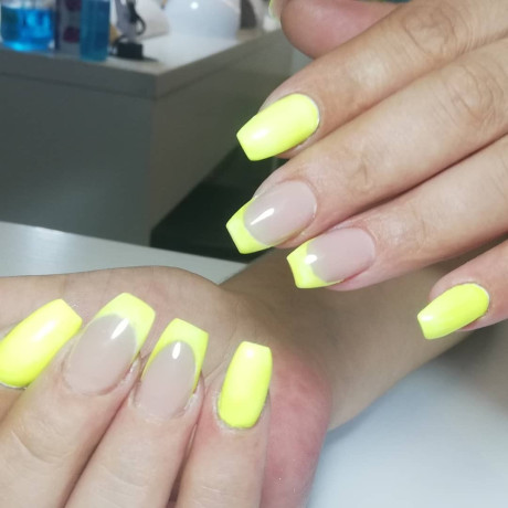 execut-unghii-cu-gel-oja-semipermanenta-si-tipsuri-big-1
