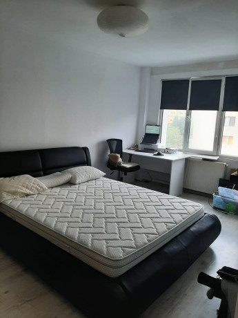 vand-apartament-3-camere-zona-titan-big-2