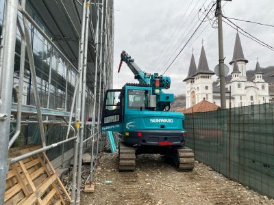 de-vanzare-macara-sunward-pe-senile