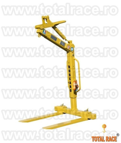 furca-ridicat-paleti-carlige-rotative-big-1