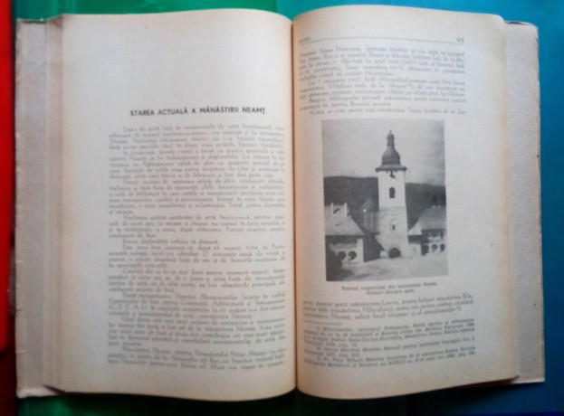 mitropolia-moldovei-si-sucevei-arhiepiscopia-iasilor-1962-big-2