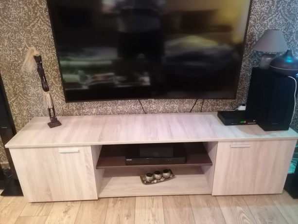 comoda-tv-big-2