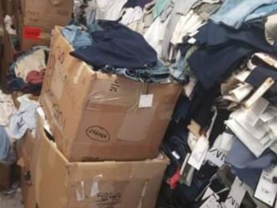 vand-loturi-de-haine-diferite-branduri