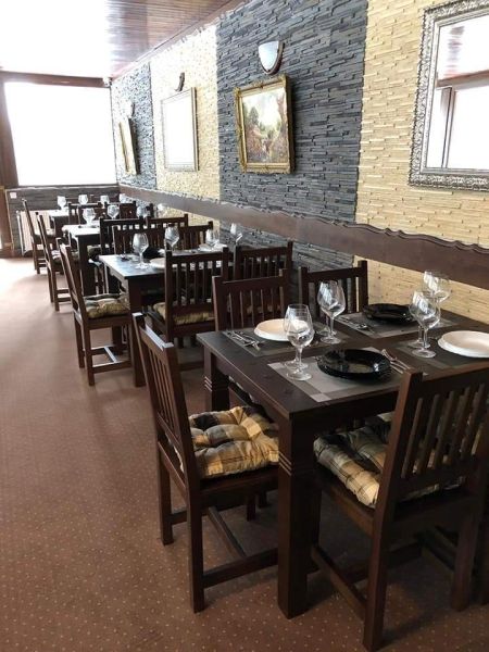 vila-deluxe-predeal-big-2