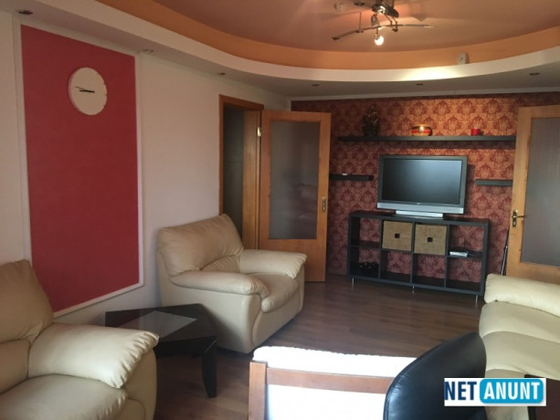 inchiriez-apartament-3-camere-tineretului-big-0