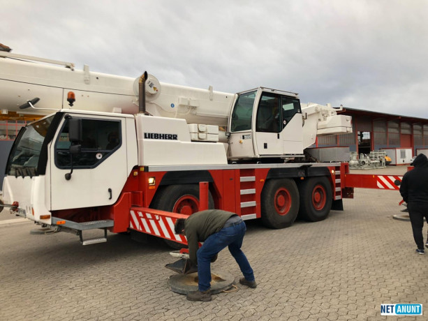 inchiriem-utilajeautomacarale-si-camioane-pt-constructii-big-2
