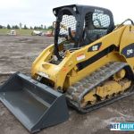 inchiriez-miniincarcatorskidbobcat-small-0