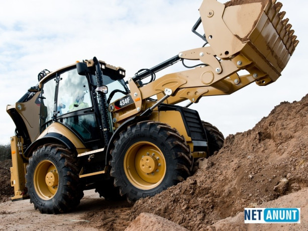 inchiriez-buldoexcavator-cu-atasamente-diverse-big-1