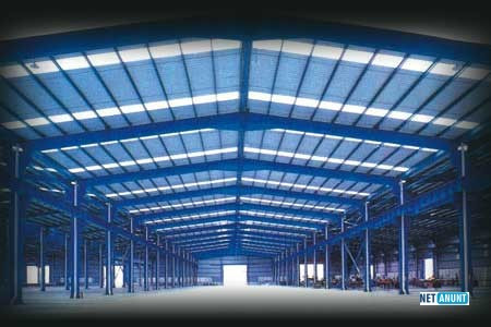montam-panouri-sandwich-si-constructie-metalica-big-3