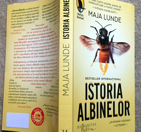 istoria-albinelor-maja-lunde-2015-big-1