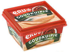 branza-tartinabila-olanda-eru-balans-cu-sambal-total-blue