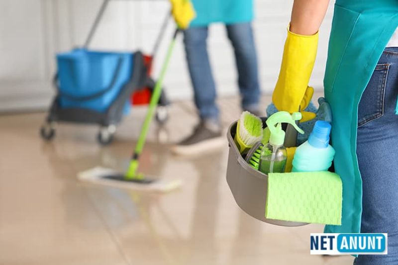 servicii-de-curatenie-in-scari-de-bloc-big-0