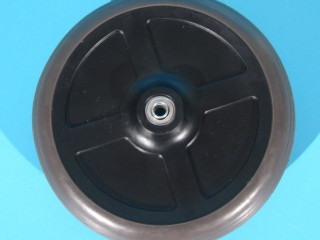 roata-cu-cauciuc-plin-pentru-rollator-200x50