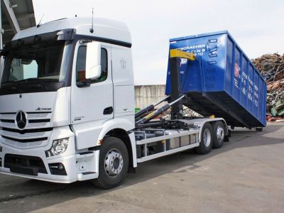 inchiriez-basculanta-8x4