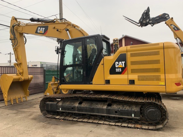 inchiriez-excavator-pe-senile-big-0