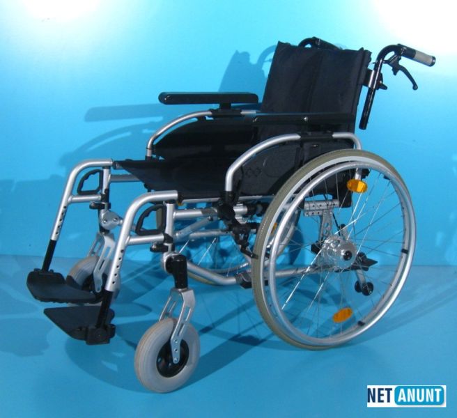 scaun-cu-rotile-ajustabil-din-aluminiu-big-0