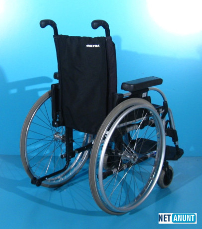 scaun-cu-rotile-din-aluminiu-meyra-latime-sezut-38-cm-big-4