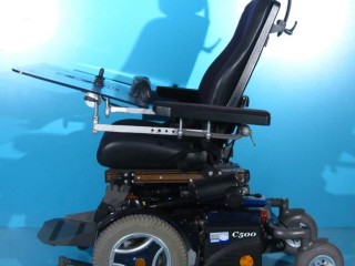 carucior-electric-cu-verticalizare-permobil-c500-6-km-h