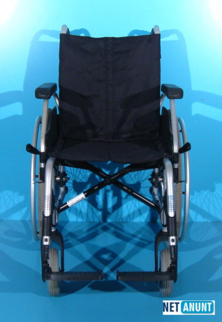 scaun-cu-rotile-meyra-latime-sezut-43-cm-big-1