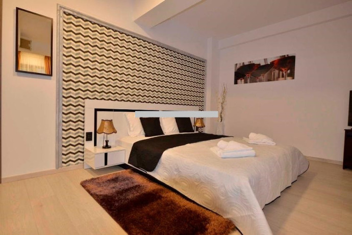 universitate-metrou-reper-strbatistei-cu-str-carosetti-garsoniera-mobilata-modern-450-e-contract-big-0