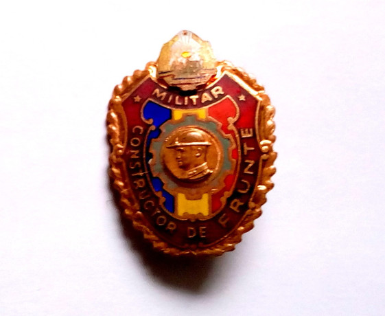 insigna-constructor-de-frunte-militar-big-1