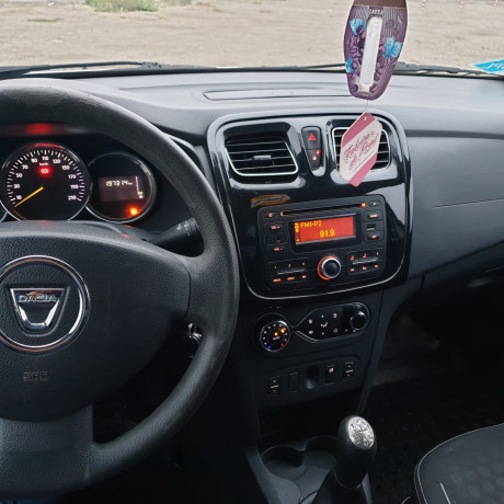 vand-dacia-logan-1149-cm-12-din-2014-seria-logan-10-ani-4600-euro-big-1
