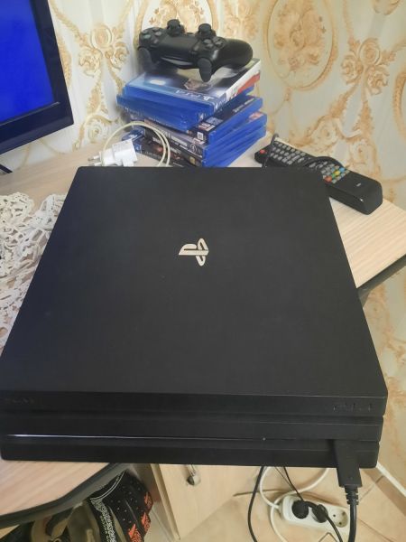 ps4-pro-jocurimanete-big-0