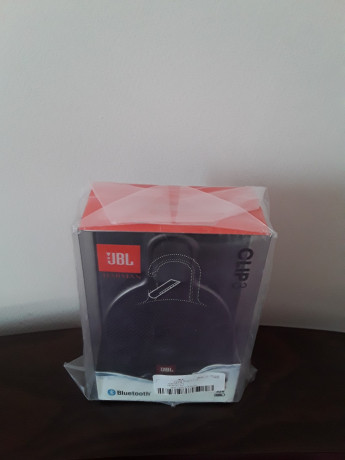 boxa-jbl-clip-3-big-1