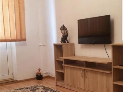 inchiriez-apartament-2-camere-3-min-metrou-romancierilor