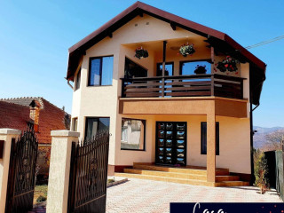casa-david-comarnic