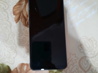 vand-telefon-samsung-a20